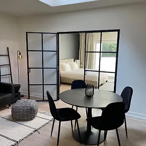 Unique Luxury With Cosy Garden! Appartement